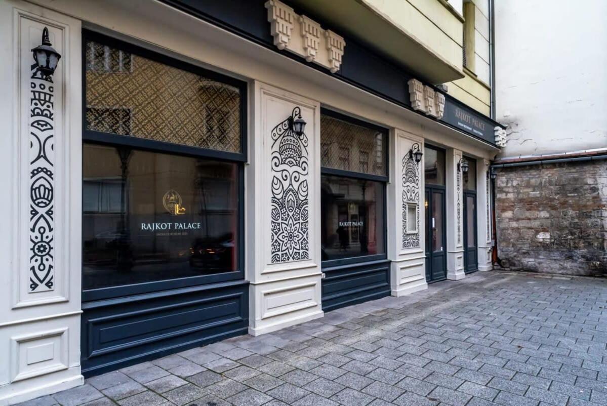 New Home At Exlusive Central Location Budapeste Exterior foto